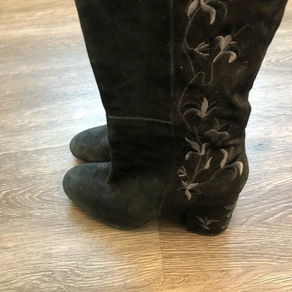 Kenneth Cole Reaction Black Over the Knee Boots with Floral Design - Picture 6 of 9